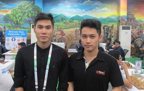 Tran Tuan Minh and his brother Tran Minh Thang