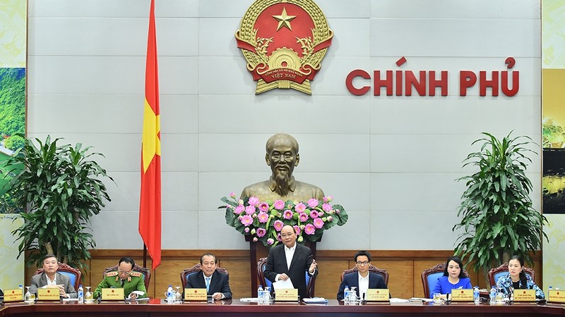 Prime Minister Nguyen Xuan Phuc speaking at the teleconference (Photo: VGP)