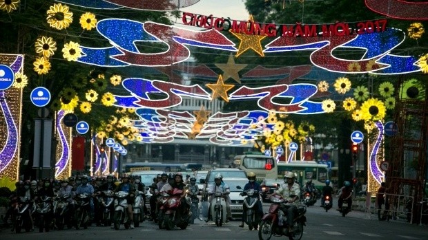 Ho Chi Minh City is ready to welcome in the New Year 2017. (Credit: VNE)