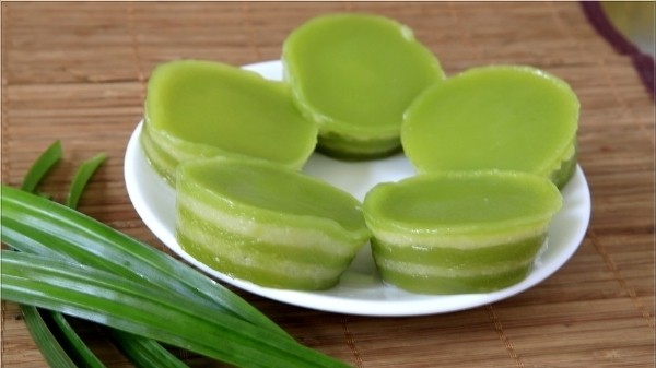 Mung Bean Cakes (Gluten-Free, Vegan, 3 Ingredients) - Yang's Nourishing  Kitchen