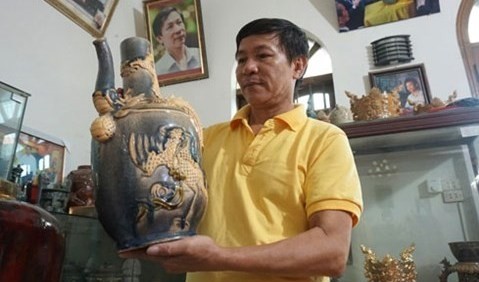People’s Artisan Tran Do has made great contributions to preserving the soul of the ancient pottery. (Credit: anninhthudo)