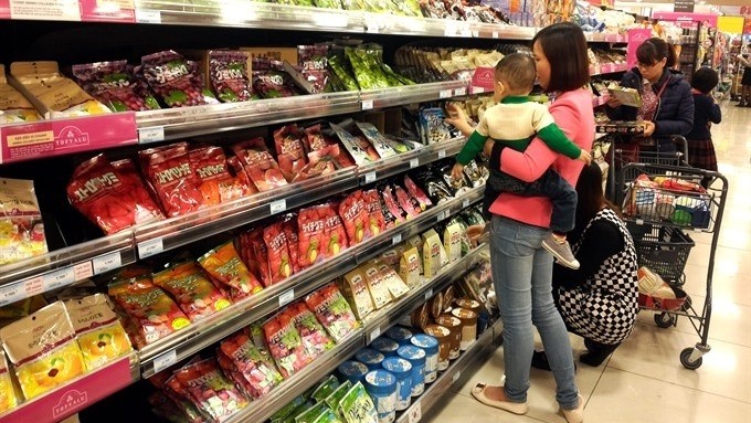 A confectionery aisle at the Aeon Supermarket in Hanoi. (Photo: VNA)