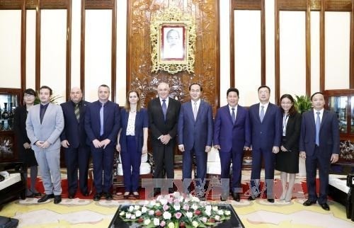 President Tran Dai Quang receives Chairman of the IMI Systems Ltd from Israel Yitzhak Aharonovitch and delegates (Source: VNA)
