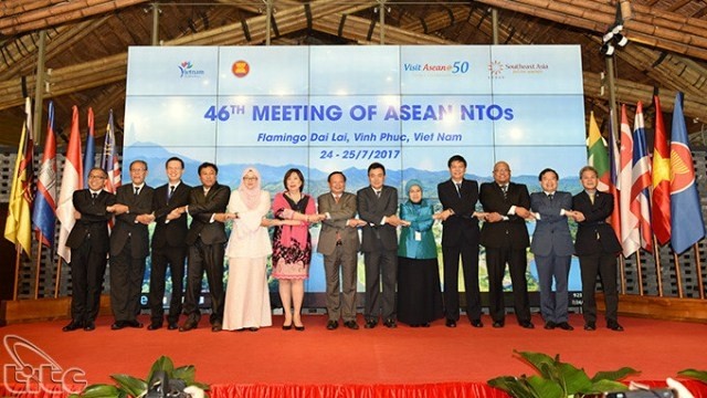 Delegates attend the 46th meeting of ASEAN NTOs held in the northern province of Vinh Phuc, July 24-25. (Credit: dulichvn.org.vn)