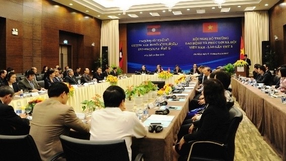 The fifth Vietnam-Laos Ministerial Conference on Cooperation in Labour and Social Welfare in Da Nang, August 4. (Credit: NDO)