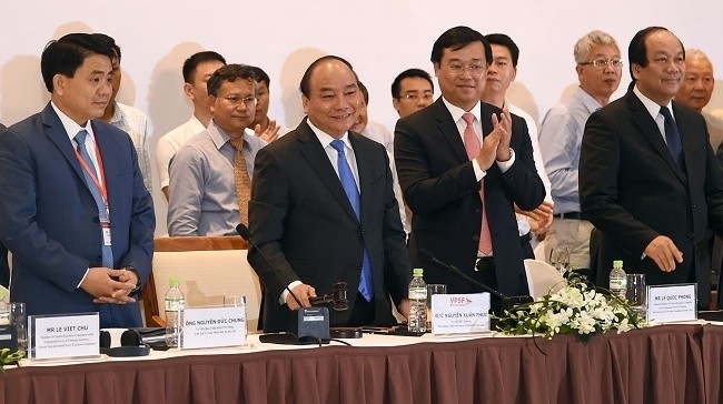 Prime Minister Nguyen Xuan Phuc attends the second Vietnam Private Sector Forum