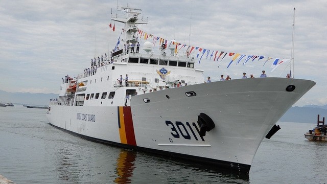 The vessel of the Korean Coast Guard