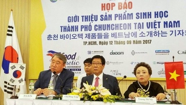 ROK’s Chuncheon city introduces its biotech products to Vietnamese consumers for the first time. (Credit: thesaigontimes.vn)