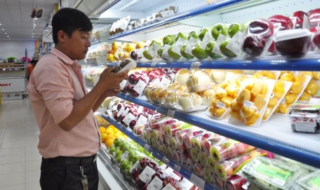 Fruit and vegetable imports push Vietnam in deeper trade deficit with Thailand