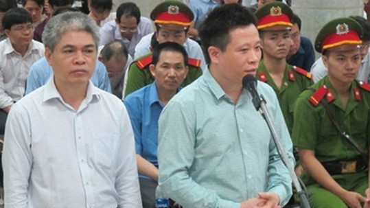 Nguyen Xuan Son and Ha Van Tham