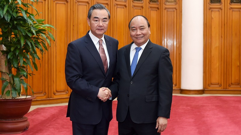 Prime Minister Nguyen Xuan Phuc and Chinese Foreign Minister Wang Yi
