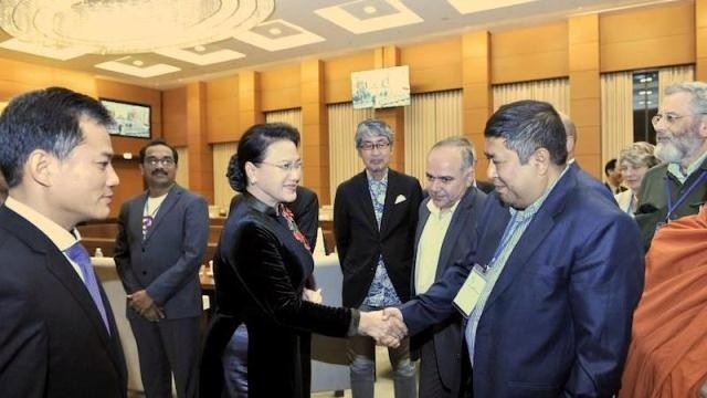 NA Chairwoman Nguyen Thi Kim Ngan meets with WPC delegates in Hanoi on November 24. (Credit: quochoi.vn)