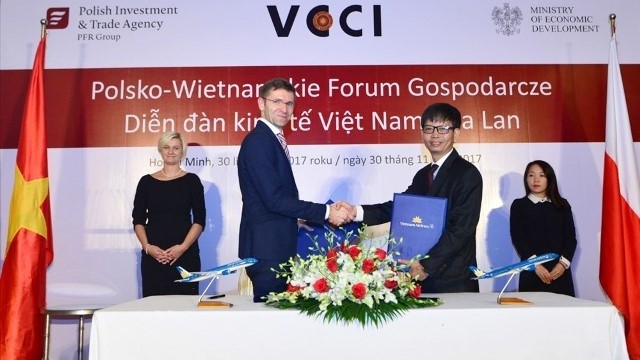 The two airlines reach the cooperation agreement on November 30. (Credit: Vietnam Airlines)