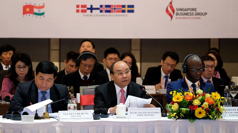 PM Nguyen Xuan Phuc at the forum (credit: VGP)