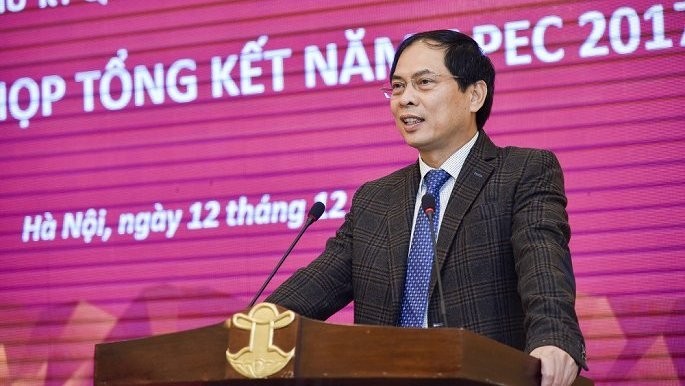 Deputy Foreign Minister Bui Thanh Son speaks at the meeting 