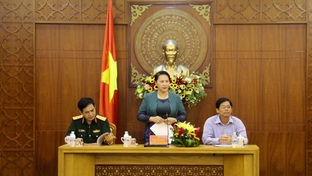 NA Chairwoman Nguyen Thi Kim Ngan speaks at the working session with Khanh Hoa leaders on December 16. (Credit: baokhanhhoa.com.vn)
