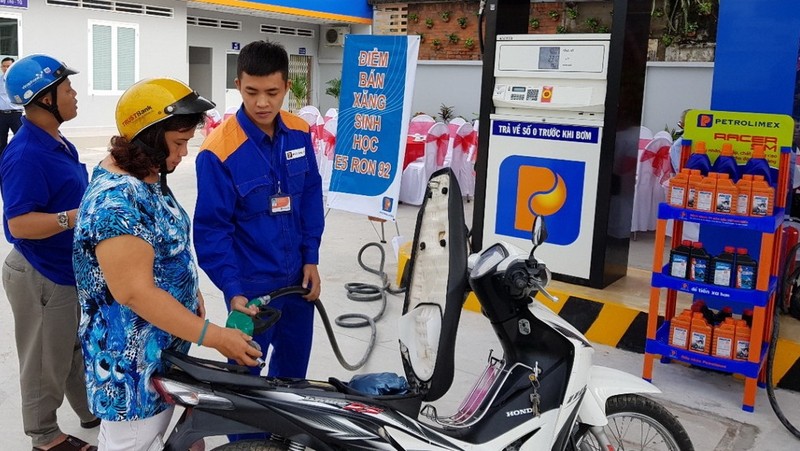 Vietnam petrol retailers asked to disclose RON95 base price