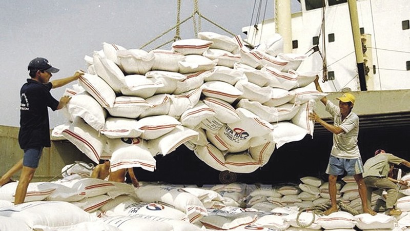 Indonesia to import Vietnamese rice to curb price hikes