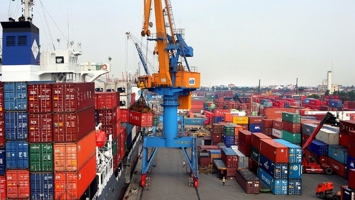 Vietnam posts trade deficit of US$300 million in January