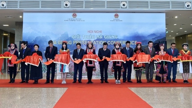 The ribbon-cutting ceremony for the event 