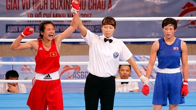 Nguyen Thi Tam wins a gold medal Vietnam in the 51kg weight category at the Asian Women’s Boxing Championships 2017. 
