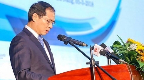 Deputy Foreign Minister Bui Thanh Son speaking at the conference (Credit: VOV)