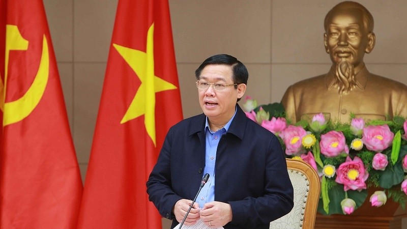 Deputy PM Vuong Dinh Hue