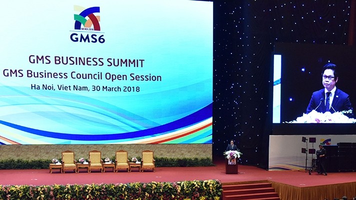 VCCI President Vu Tien Loc delivers opening remarks at the GMS Business Summit (Photo: NDO/Duy Linh)