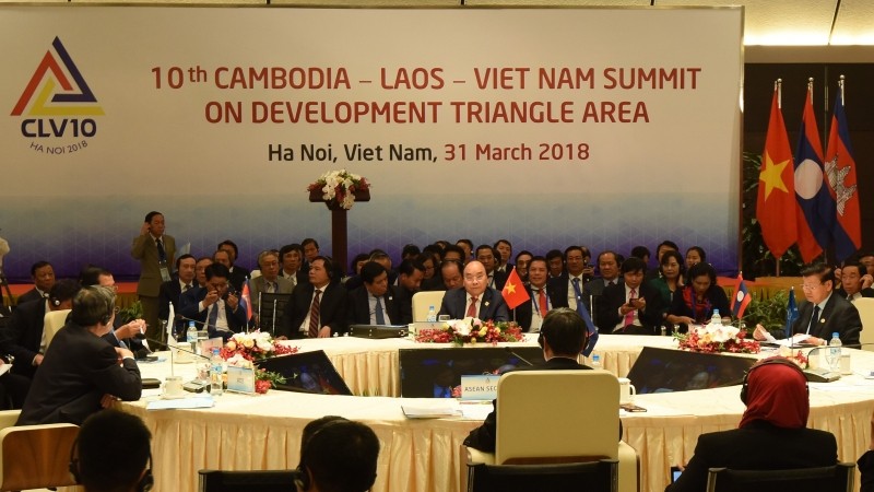 At the 10th CLV Summit in Hanoi on March 31