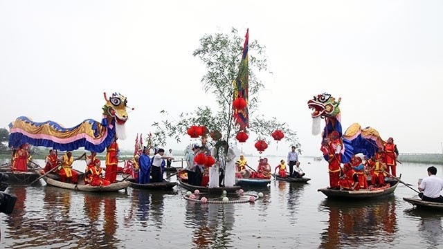 A performance during the Hoa Lu Festival in Ninh Binh