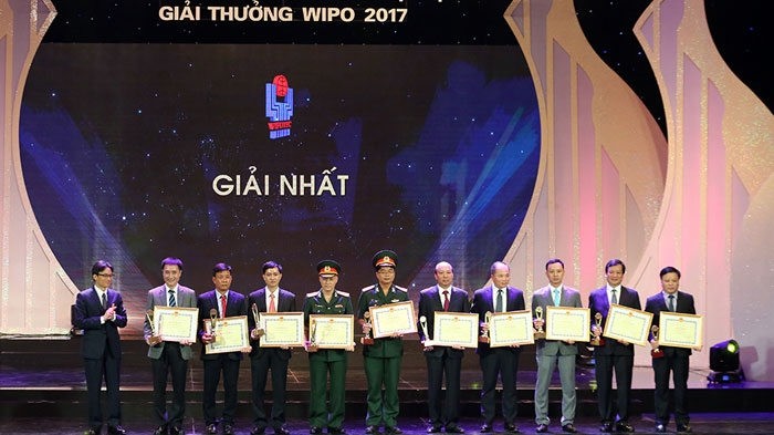 Winners of VIFOTEC Award 2017 honoured
