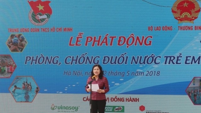 MOLISA Deputy Minister Nguyen Thi Ha speaking at the launch