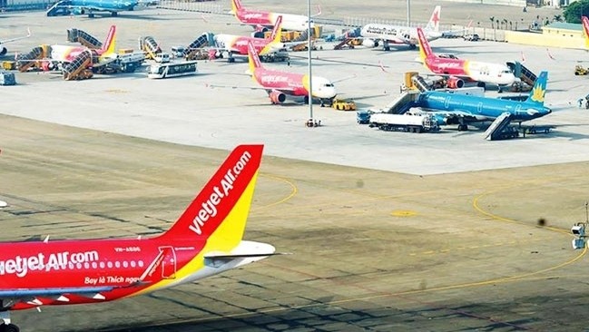 The overheated growth of Vietnam's aviation industry has put a strain on domestic airports.