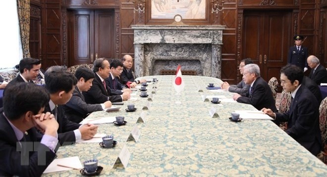Deputy PM Truong Hoa Binh holds talks with Chuichi Date, Speaker of the House of Councillors of the Japanese National Diet. (Photo: VNA)