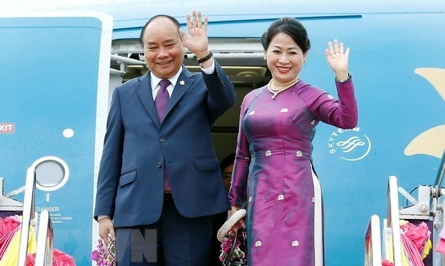 Prime Minister Nguyen Xuan Phuc and his spouse (Photo: VNA)