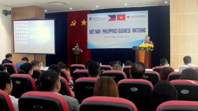 The Vietnam-Philippines business matching attracted the participation of over 120 enterprises from both sides to seek cooperation opportunities. (Photo: VNA)