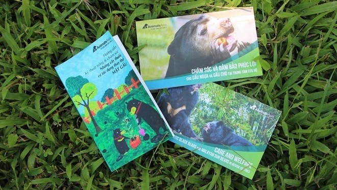 Two publications launched to protect bears in Vietnam 
