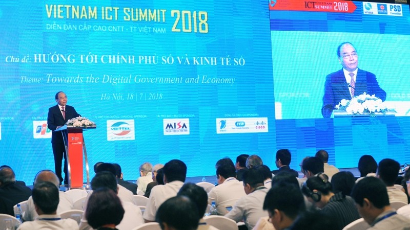 PM Nguyen Xuan Phuc speaks at the summit. (Photo: NDO/Tran Hai)