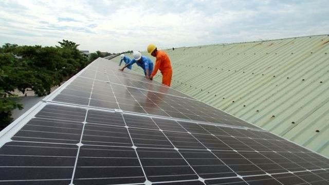 Energy efficiency and new sources of energy are the key to solving Vietnam’s energy issue.