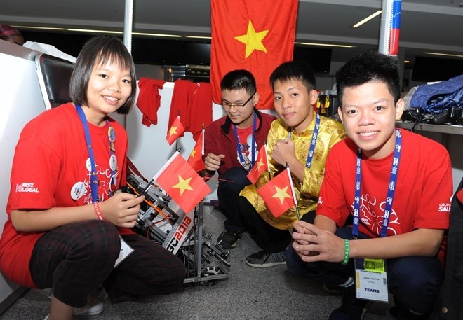 Vietnam's robot team at the competition. (Photo: VNA)