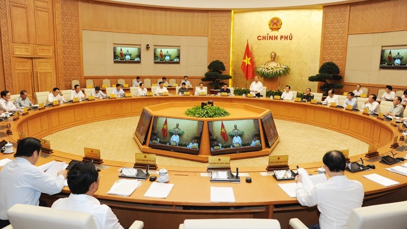 The Cabinet meeting on the development of institutions (Image: Tran Hai)