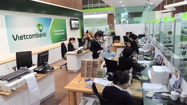 Moody's has upgraded the long-term local and foreign-currency deposit and issuer ratings of three banks including Vietcombank (illustrative image)
