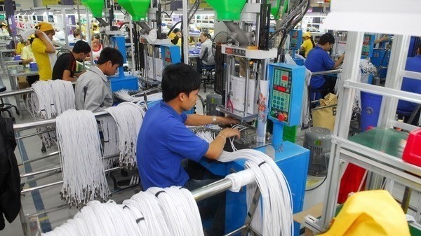 A phone charging cable production line of the KSD Vina Co. Ltd, invested by the RoK (Photo: VNA)