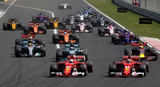 Ferrari's Sebastian Vettel leads at the start of the Hungarian Grand Prix in Budapest, Hungary on July 30, 2017. (Reuters)