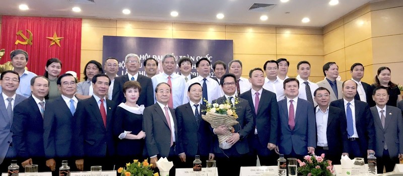 The 47-member executive committee for the 2018-2023 tenure of the VKFA (photo: enternews)