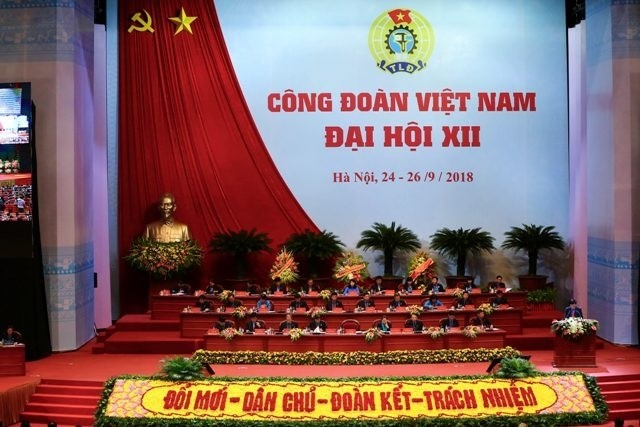 An overview of the opening session of the 12th Vietnam Trade Union Congress in Hanoi on September 24.
