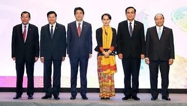 The leaders of Japan and Mekong countries (Photo: VGP)