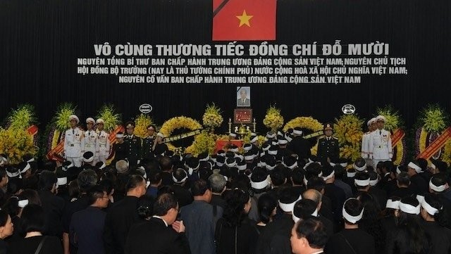 The memorial service for former Party General Secretary Do Muoi held at the National Funeral Hall, No. 5 Tran Thanh Tong street, Hanoi, on October 7.