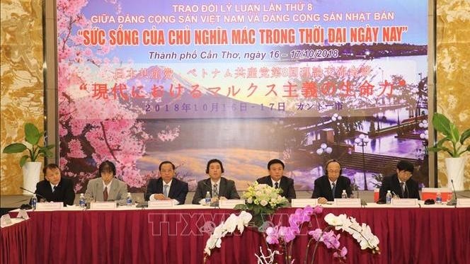 The Vietnamese and Japanese Communist Parties hold their eight theoretical exchange workshop in Can Tho on October 16. (Photo: VNA)