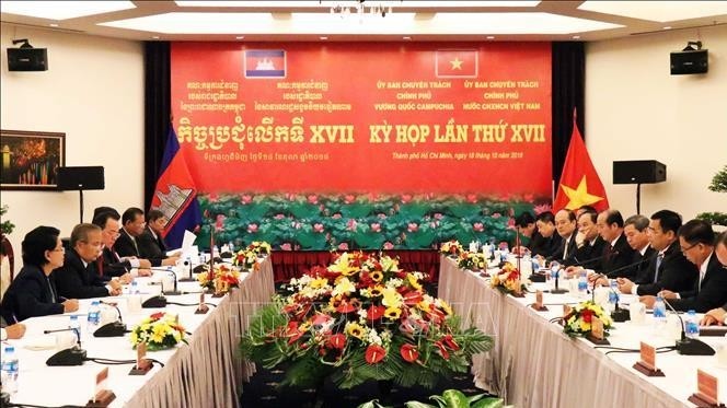 The Vietnamese and Cambodian Governmental Specialised Committees hosted their 17th session in Ho Chi Minh City on October 18. (Photo: VNA)